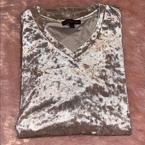 Velvet Beige t-shirt